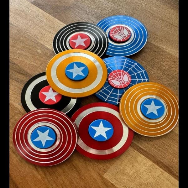 Metal spinner  - Wholesale Toys & Return Gifts India