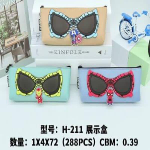 Boys pouch thumbnail