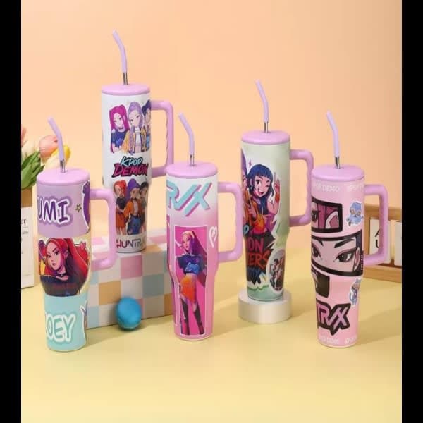 K-pop tumbler with straw - Wholesale Toys & Return Gifts India