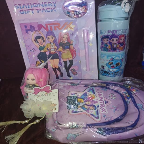 K-pop hamper 31 - Wholesale Toys & Return Gifts India